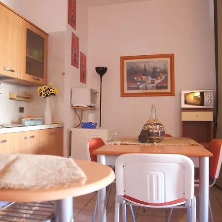 Casa Dante: Giardini Di Atena